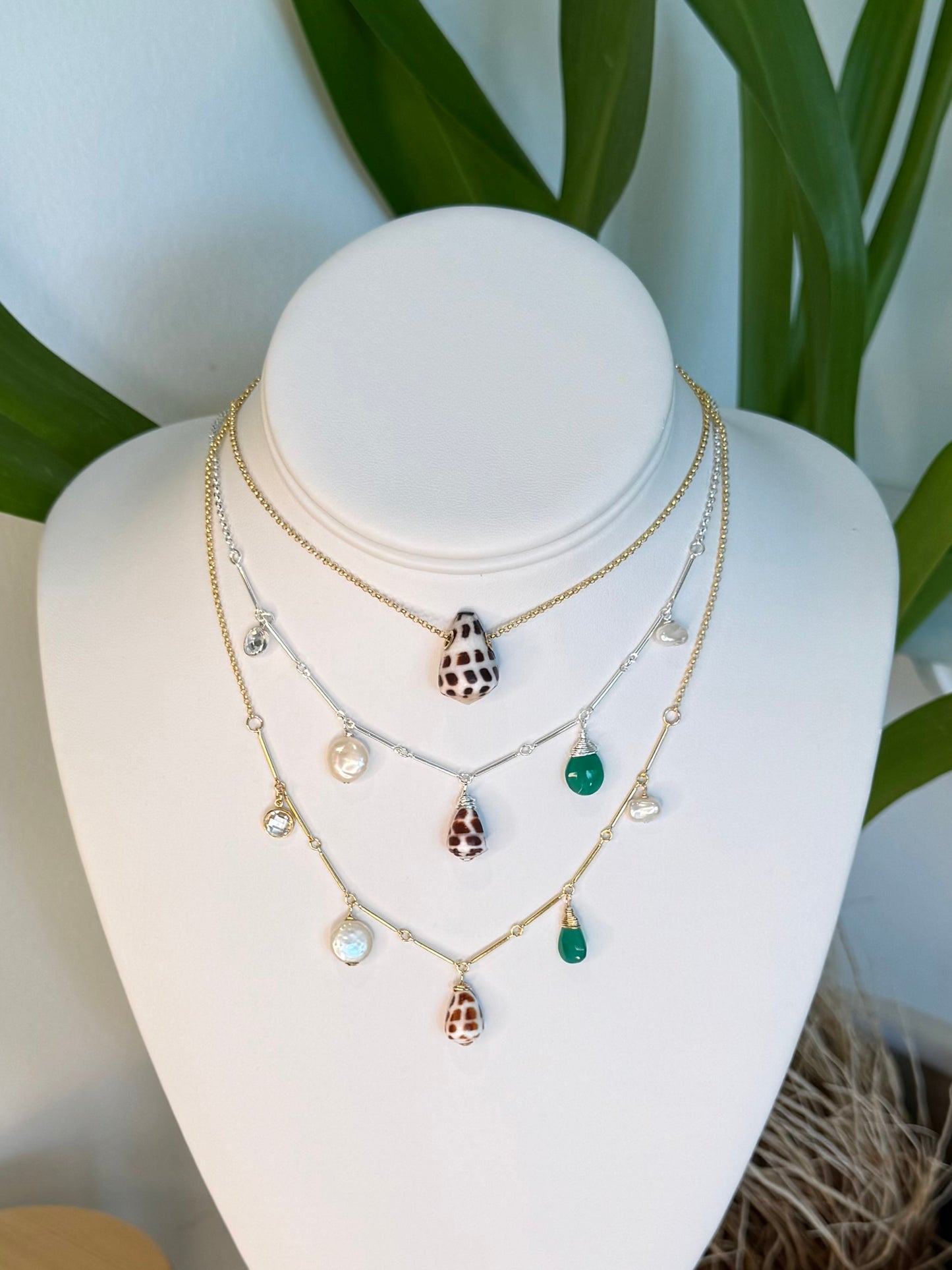 Maui Hebrew Shell and Green Onyx Necklace