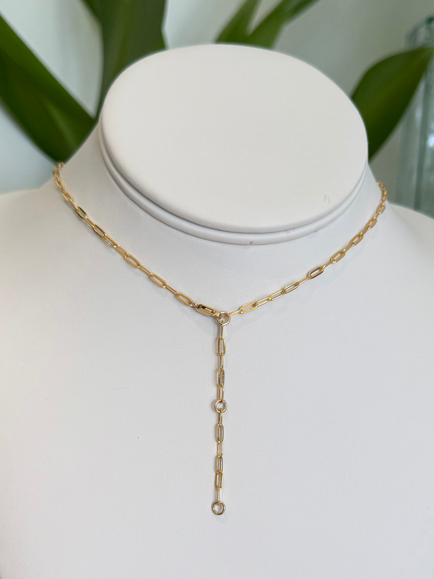 Sunrise Shell & Peridot Necklace no. 1