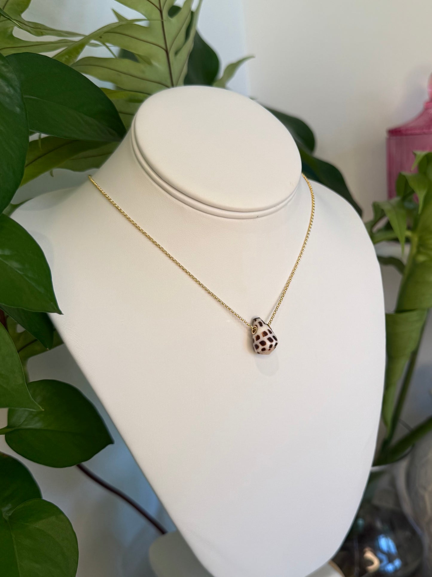 Floating Maui Cone Necklace